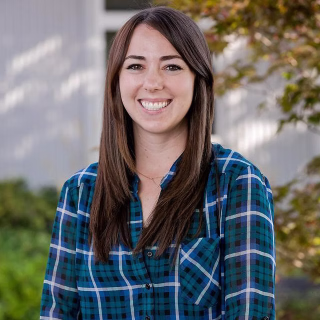 Jenna Sommer headshot