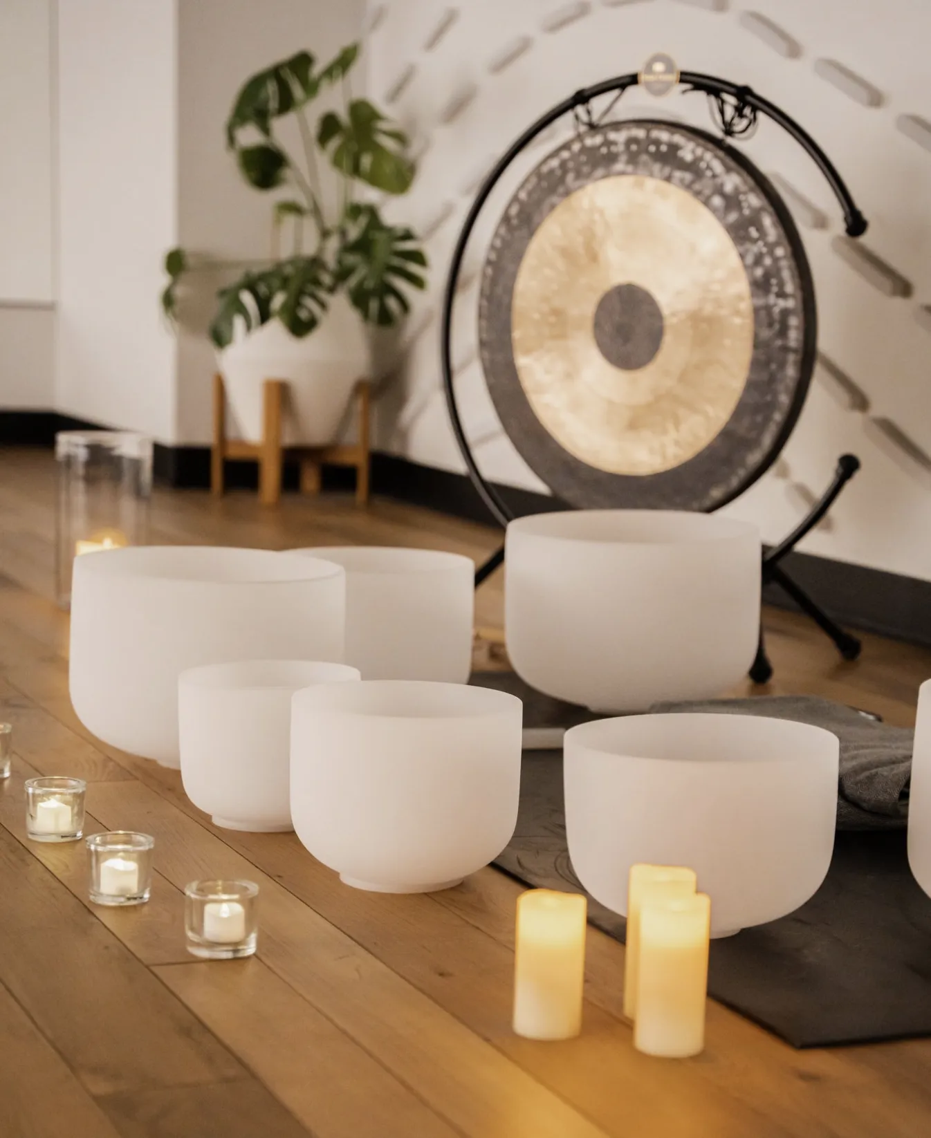 Connecting The Expecting: Sound Bath